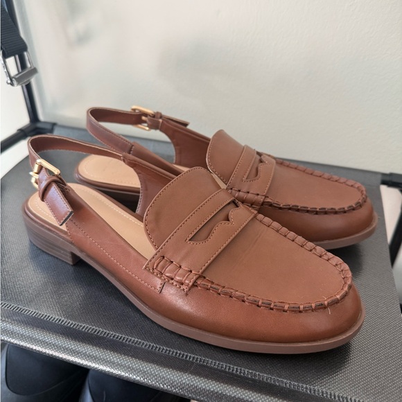 JUSTFAB Mason Flat Loafer - Picture 2 of 6